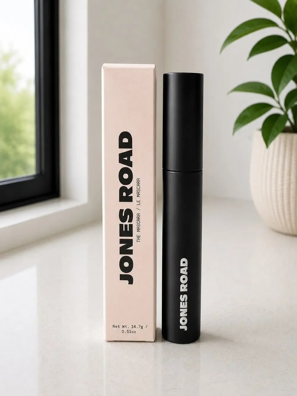 $28 Jones Road The Mascara Pitch Black Full Size 0.51 oz New in Box